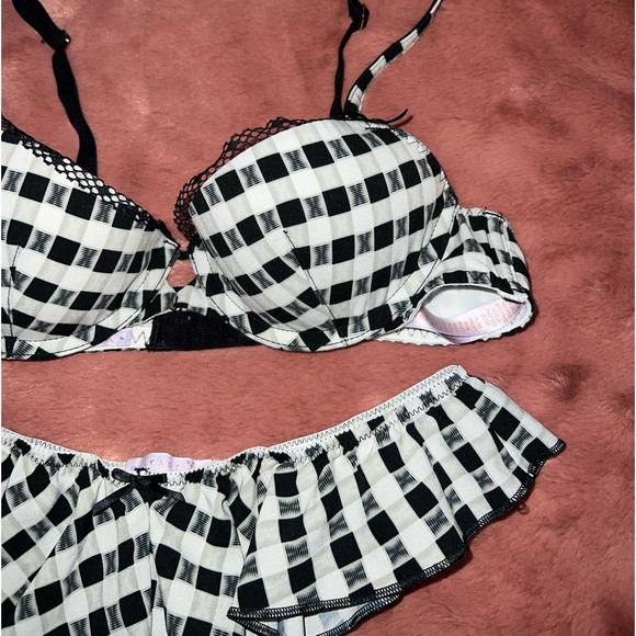 Savage x Fenty set - Picture 4 of 5